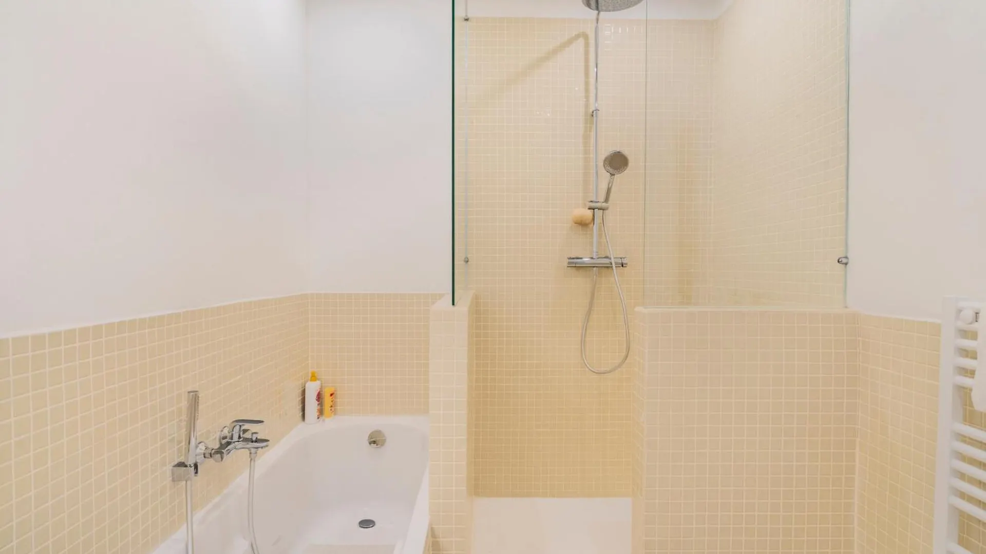 Apartment Le Palais Longchamp, Appart Lumineux Emplacement Ideal Marseille